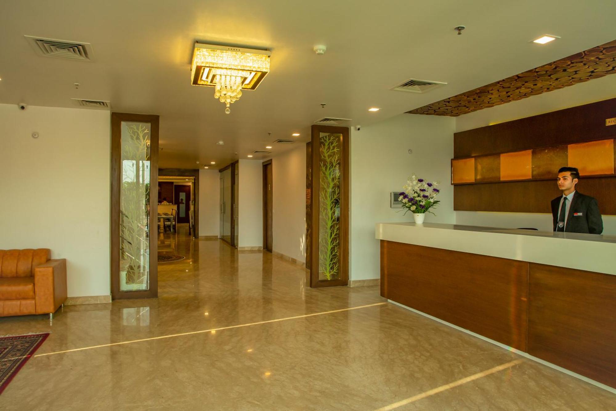 Spree Hotel Agra - Walking Distance To Tajmahal Экстерьер фото