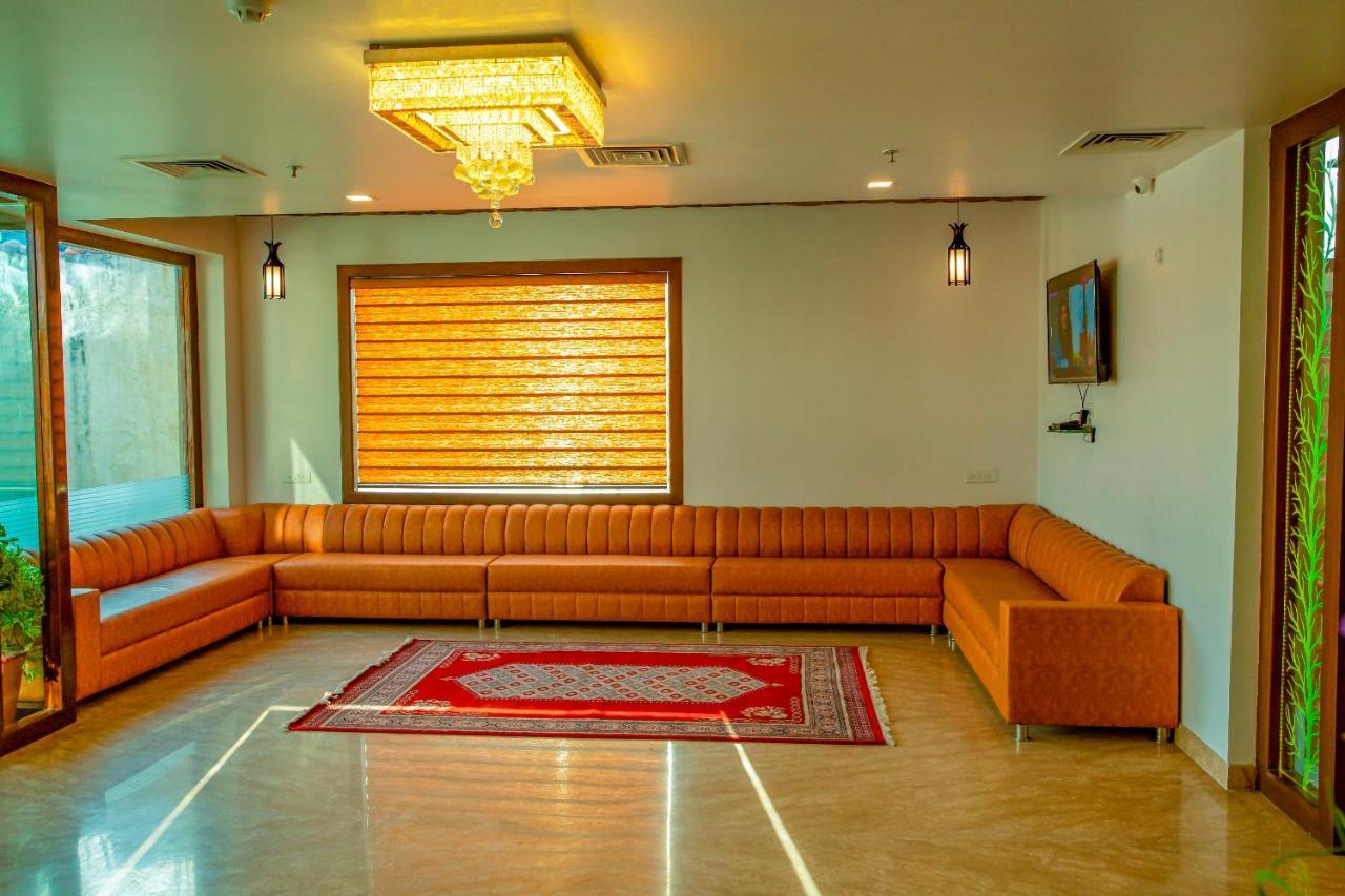 Spree Hotel Agra - Walking Distance To Tajmahal Экстерьер фото