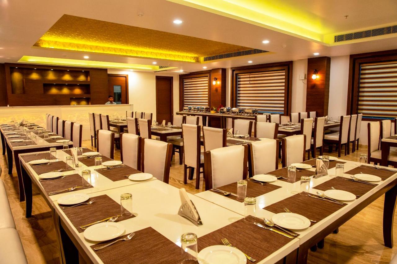 Spree Hotel Agra - Walking Distance To Tajmahal Экстерьер фото