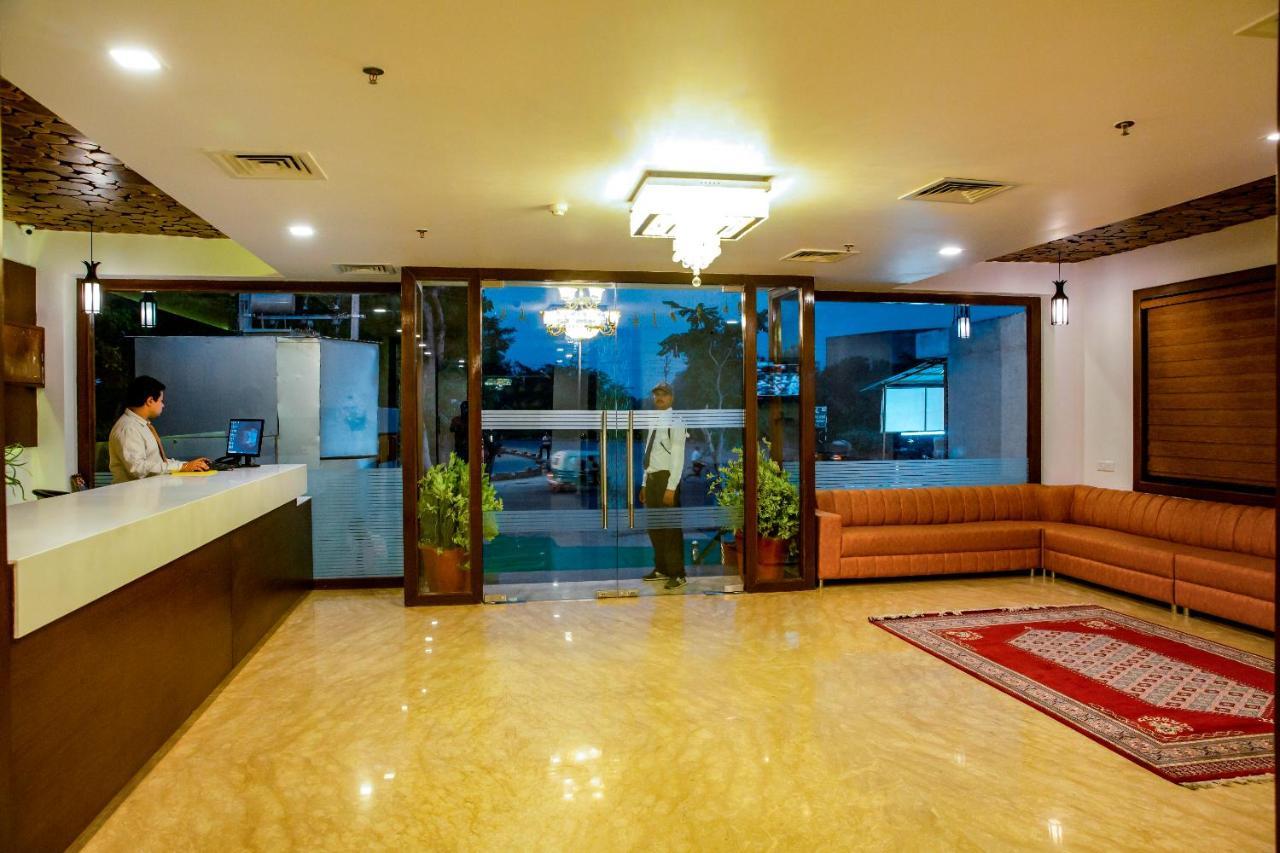 Spree Hotel Agra - Walking Distance To Tajmahal Экстерьер фото